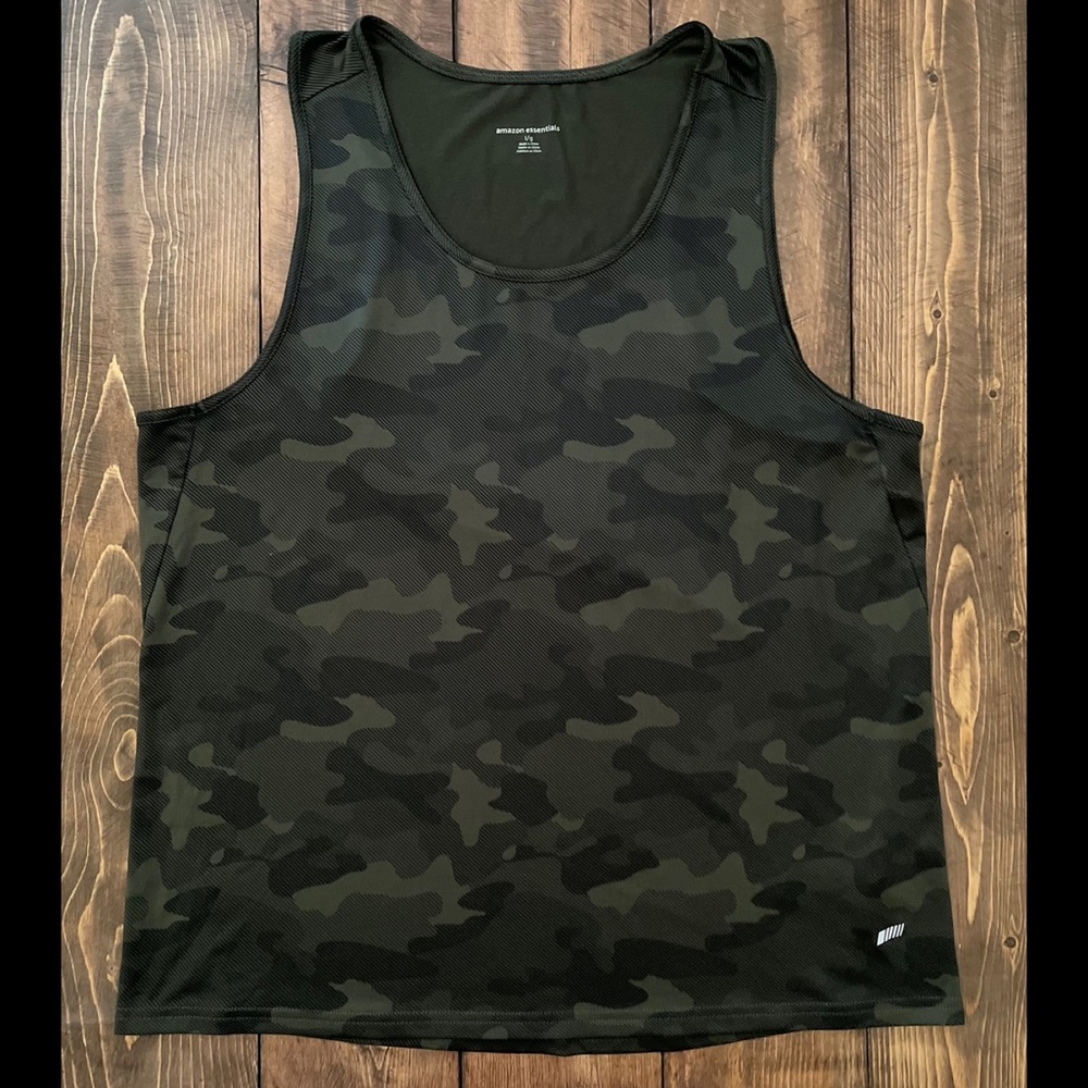 Amazon Essentials Camo Tank - Size Large
